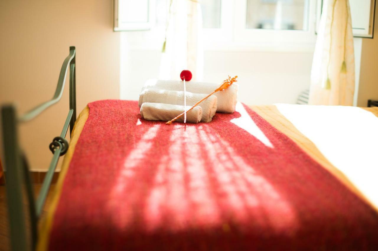 Guest Art Roma Bed & Breakfast Bagian luar foto