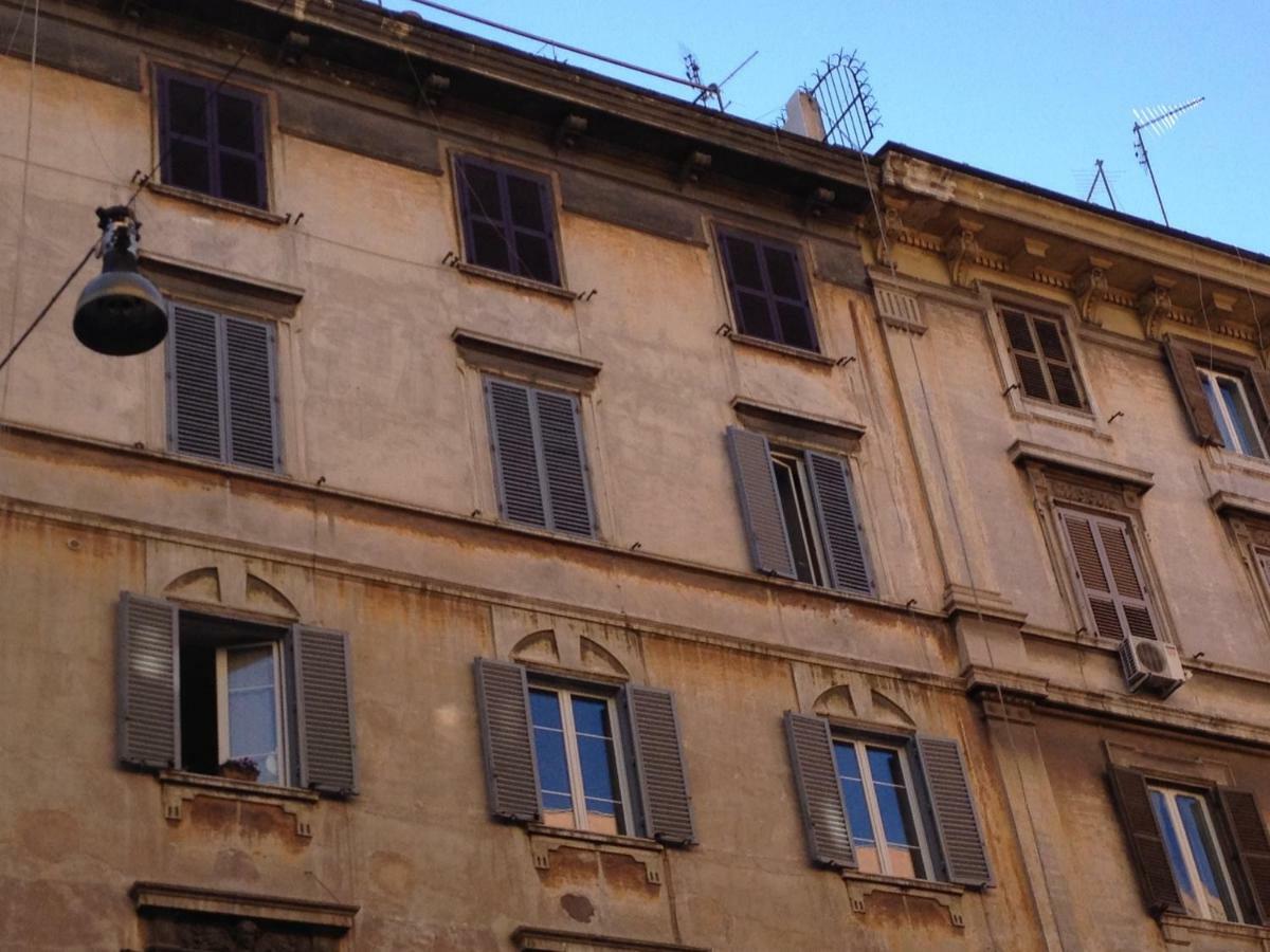 Guest Art Roma Bed & Breakfast Bagian luar foto